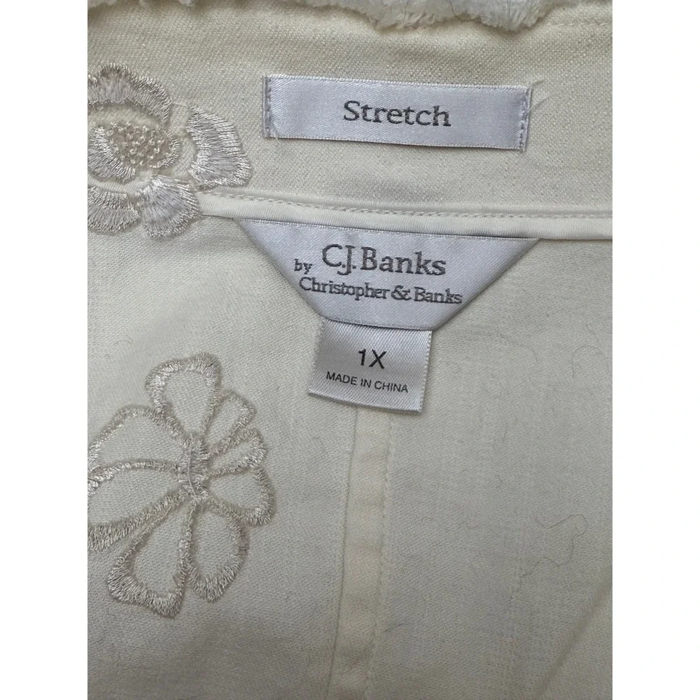 CJ Banks Women's White Embroidered Fringed Collarless Denim Jacket 1X - Picture 6 of 11